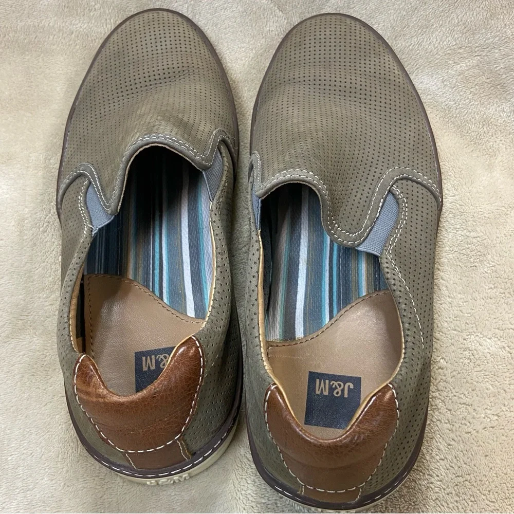 J & M Sheepskin Slip-on Shoes size 10M